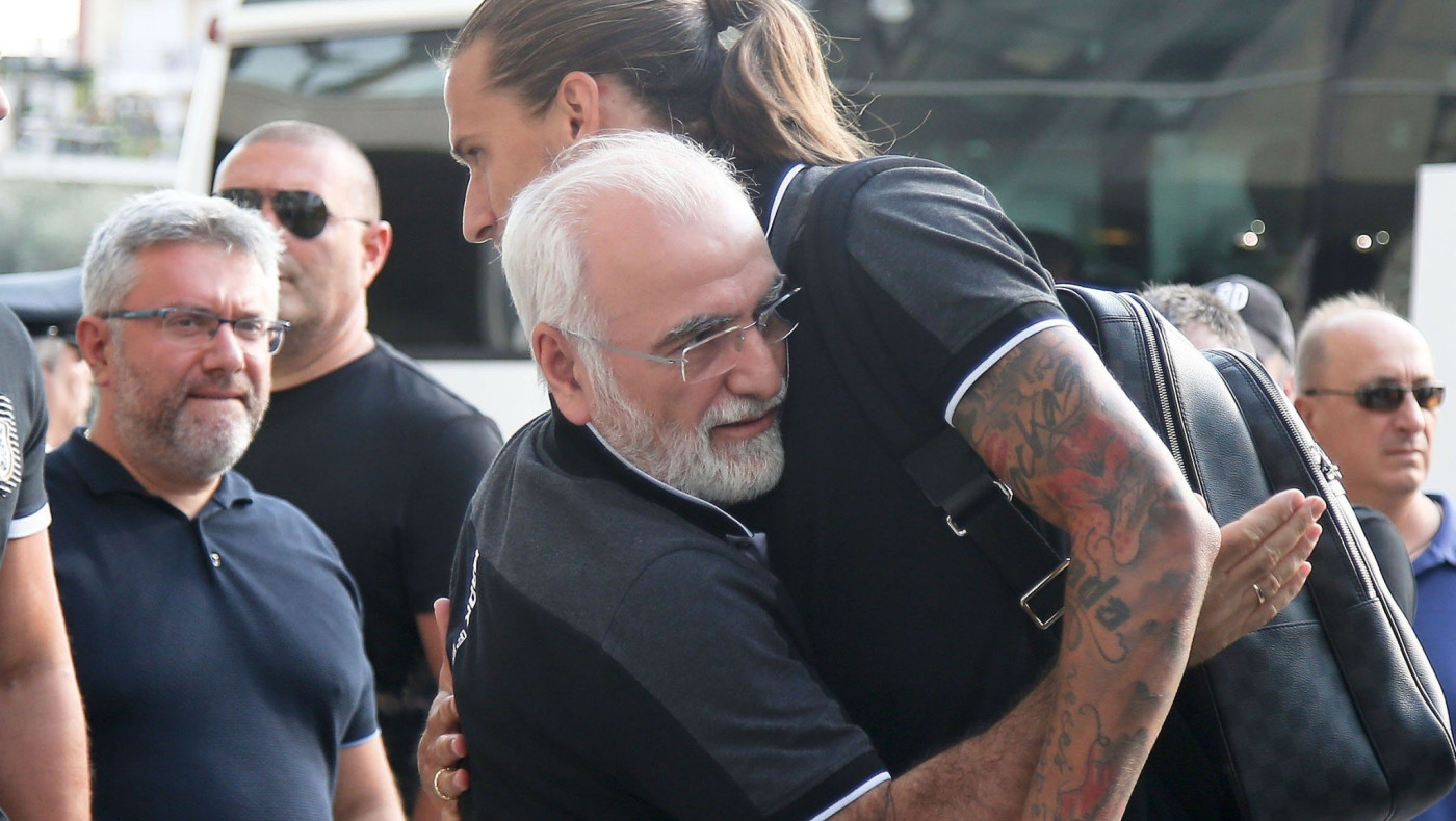 «Συζητά με Πρίγιοβιτς ο Ιβάν Σαββίδης»