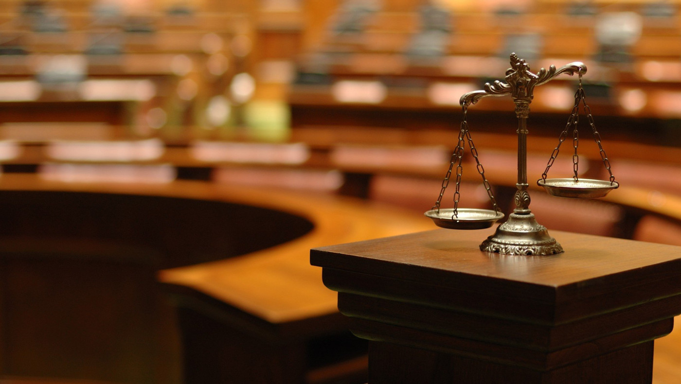 Δικηγόροι εναντίον δικαστών... λόγω κορωνοϊού!