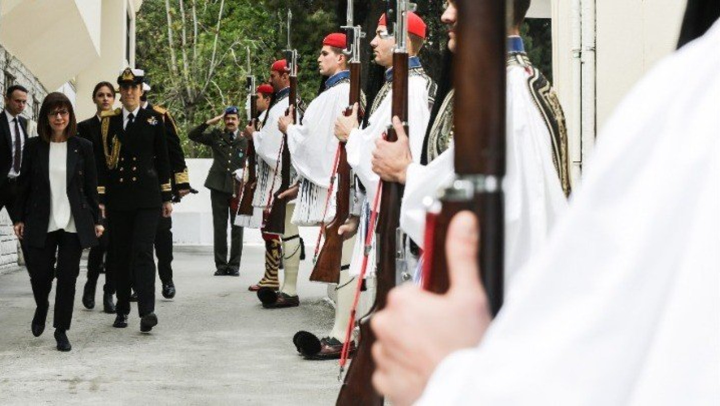 Η ΠτΔ επισκέφθηκε την Προεδρική Φρουρά, ανήμερα του Αγίου Γεωργίου