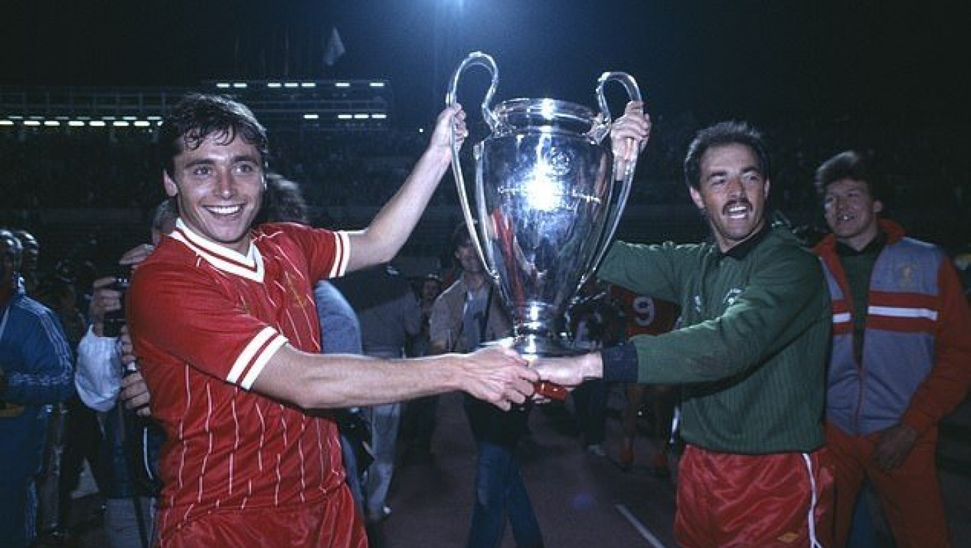 Θρήνος στη Λίβερπουλ: «Έσβησε» ο Μάικλ Ρόμπινσον