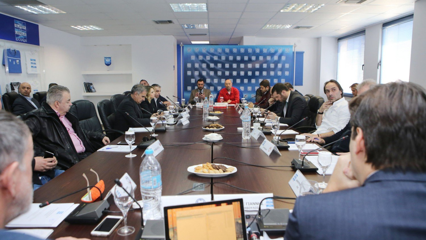 Τους έκαιγαν τα λεφτά των τηλεοπτικών, για δικαιοσύνη και διαιτησία, πέρα βρέχει