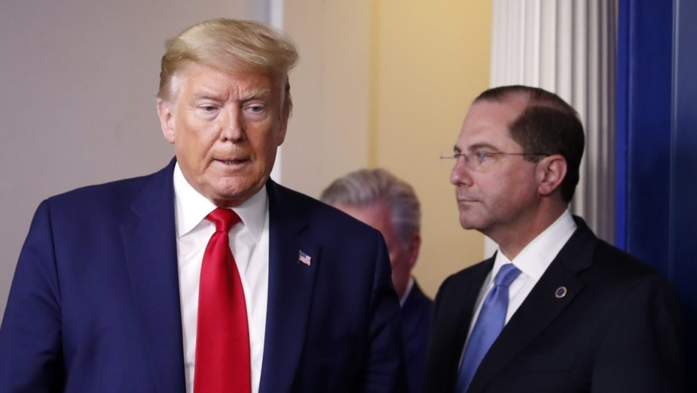 Ο Τραμπ θέλει να «ξηλώσει» τον υπουργό Υγείας