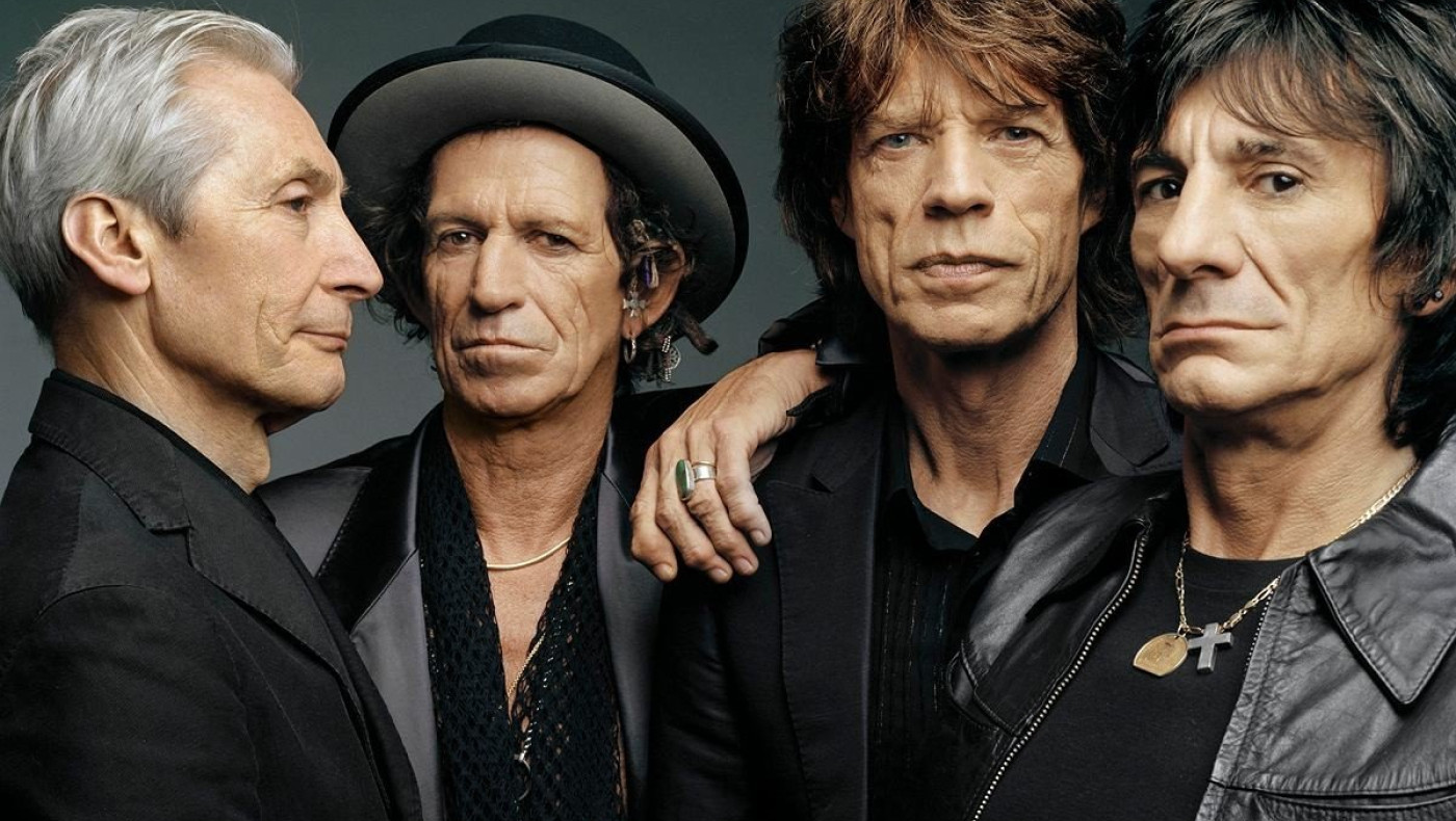 Οι Rolling Stones στην πρώτη θέση ροκάροντας όπως παλιά