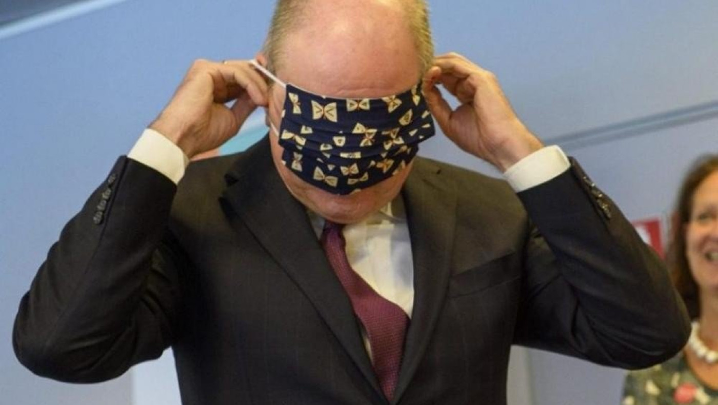 Βέλγιο: Χαμός με υπουργό που δεν μπορούσε να βάλει σωστά τη μάσκα