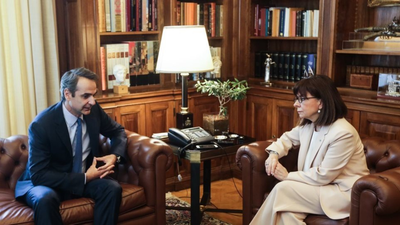 Μητσοτάκης-Σακελλαροπούλου: Η συμβολική συνάντηση για την επιστροφή στην κανονικότητα