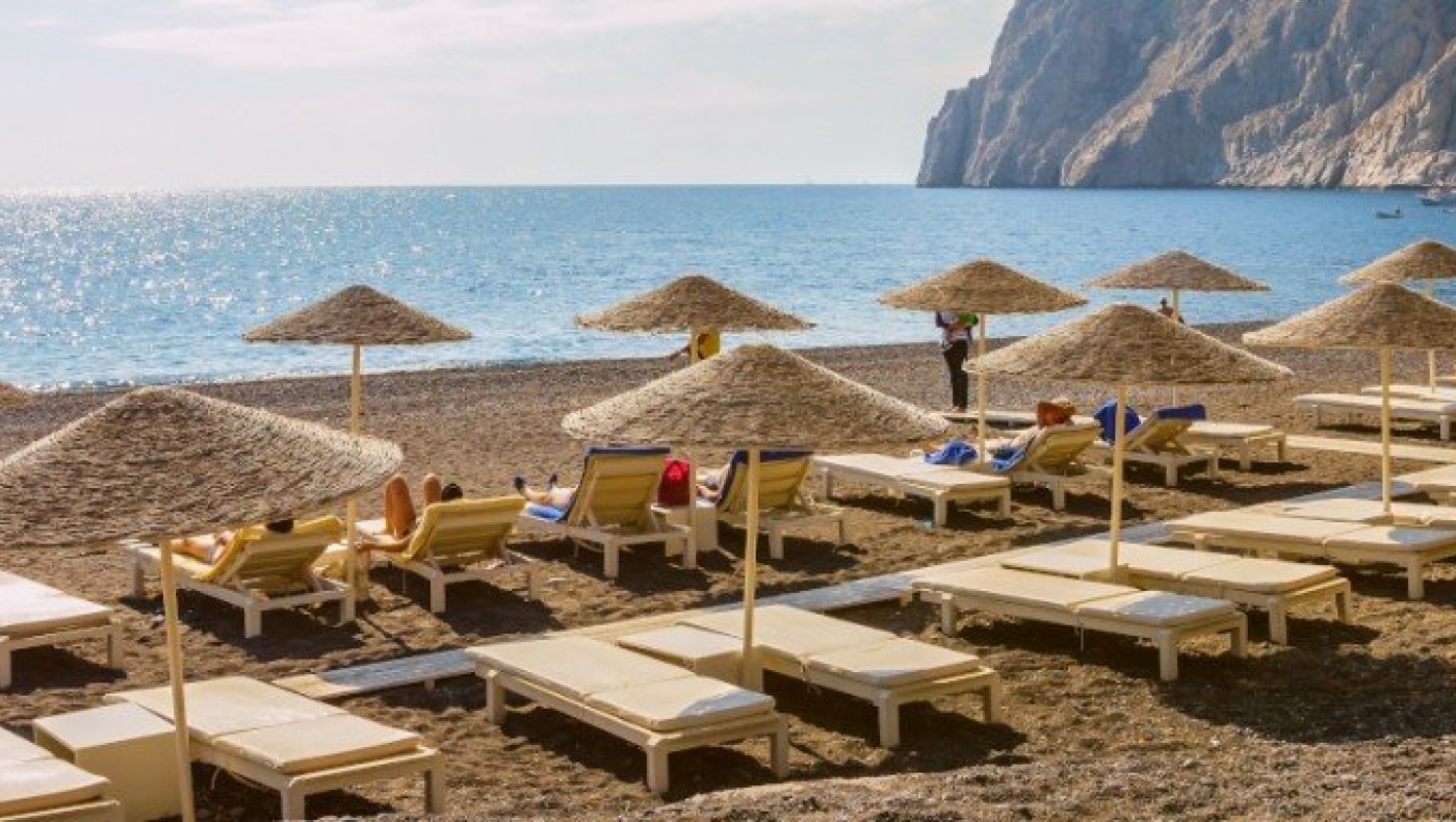 Οριστικό: Πότε ανοίγουν οι οργανωμένες παραλίες