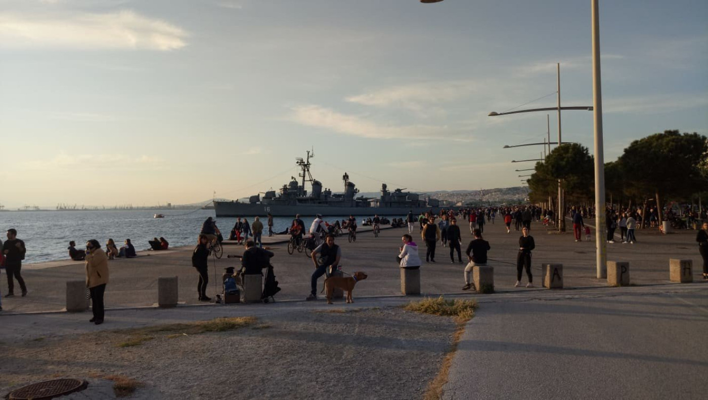 Το τριήμερο που θα κρίνει τα μέτρα κατά του κορωνοϊού