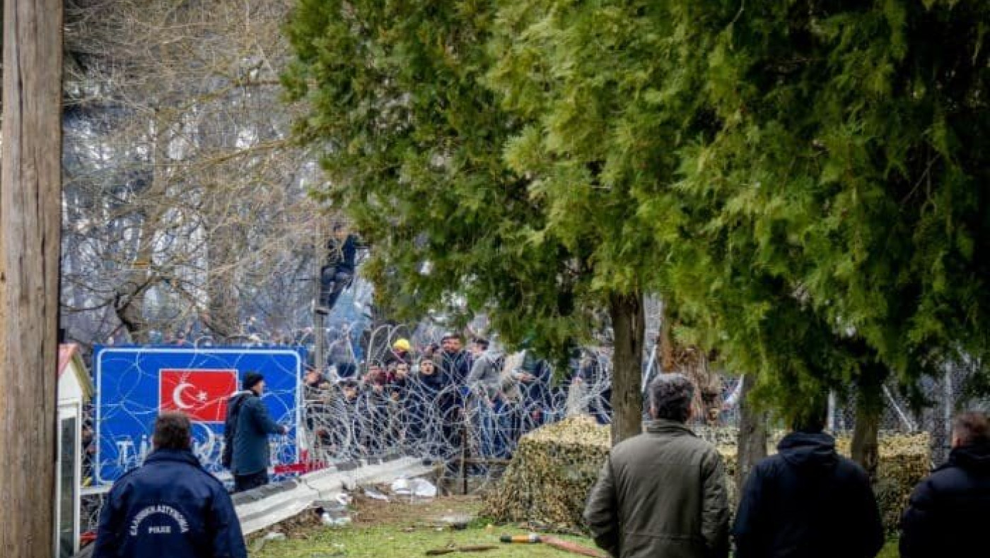 Έστειλε δυνάμεις στα σύνορα του Έβρου η Τουρκία