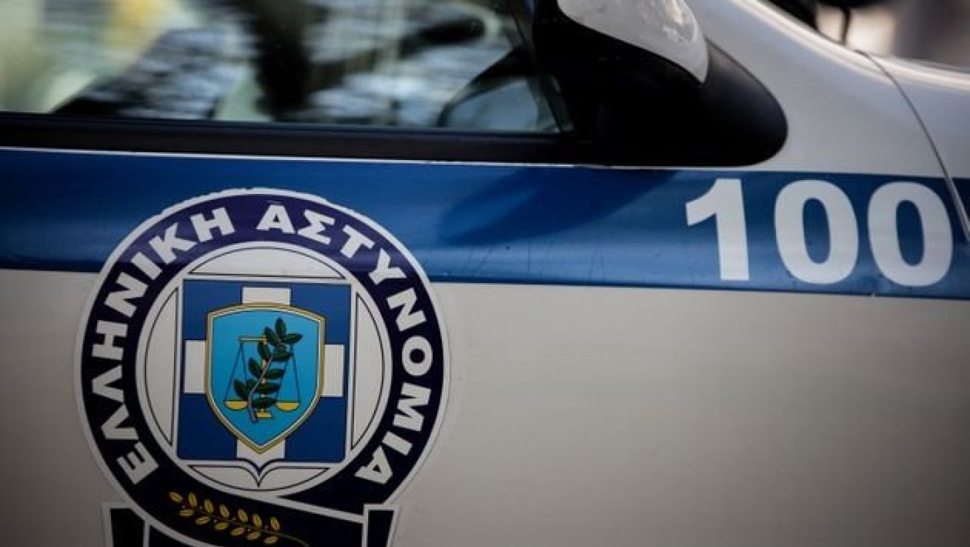 Συλλήψεις για διακίνηση παράνομων μεταναστών σε Έβρο και Καβάλα