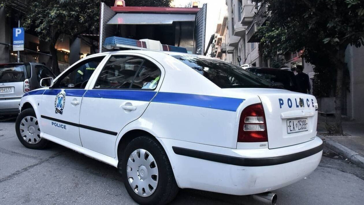 Θεσσαλονίκη: Άγριο ξύλο μεταξύ νεαρών για τα μάτια δύο γυναικών