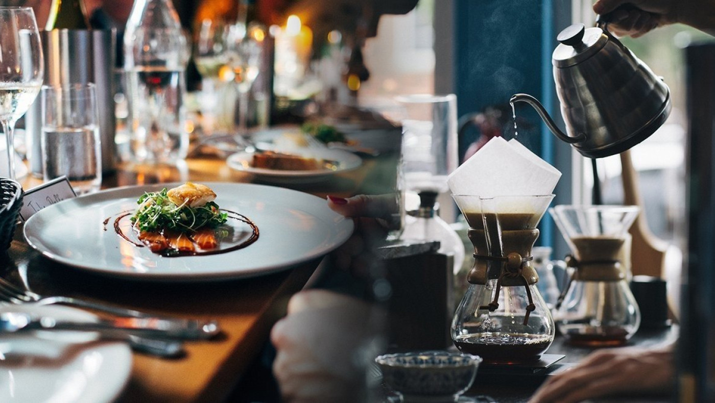 Άνοιγμα εστίασης: Τι ισχύει με τα κέντρα δεξιώσεων