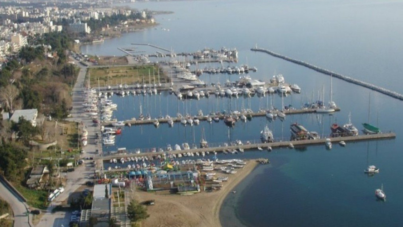 Κρίσιμο δημοτικό συμβούλιο Καλαμαριάς για τη μαρίνα της Αρετσούς