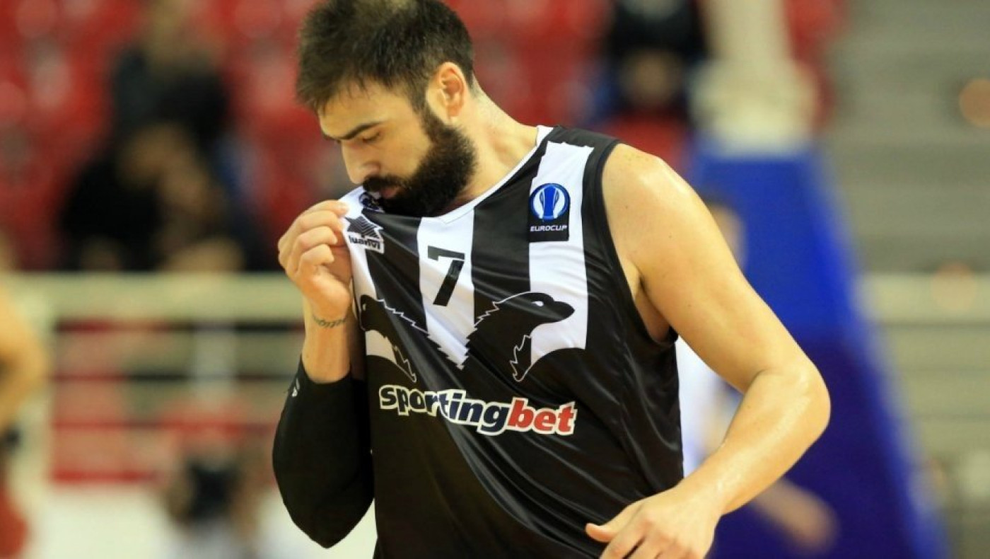 «Κάθε φορά γυρνούσα με κατεβασμένα παντελόνια στον ΠΑΟΚ, θέλω να επιστρέψω νορμάλ»