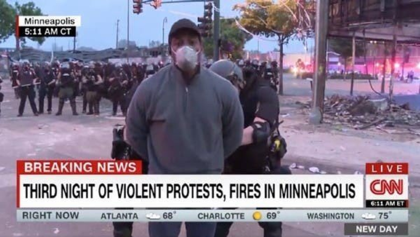Συνελήφθη ρεπόρτερ του CNN on air!