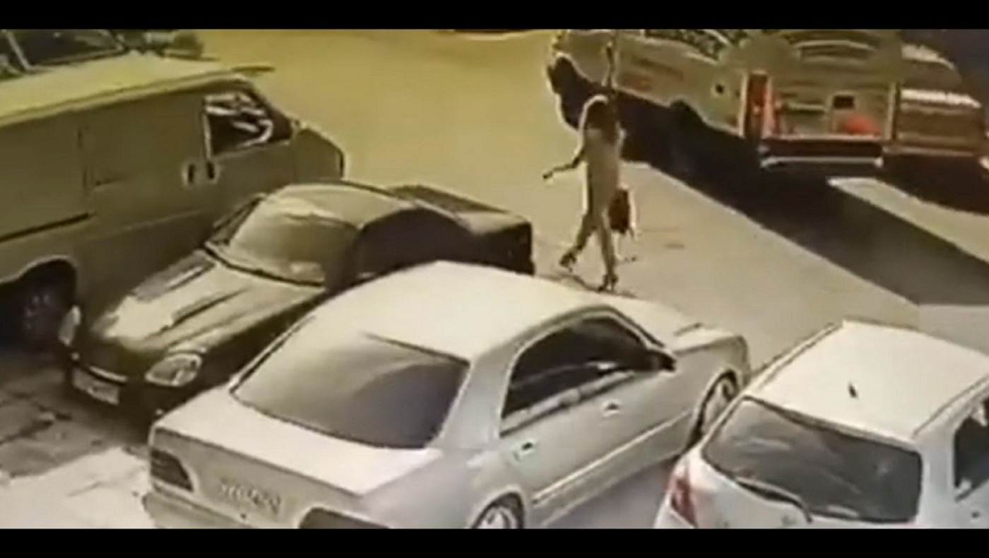 Τι αναφέρει ο δικηγόρος της κοπέλας από την επίθεση με βιτριόλι