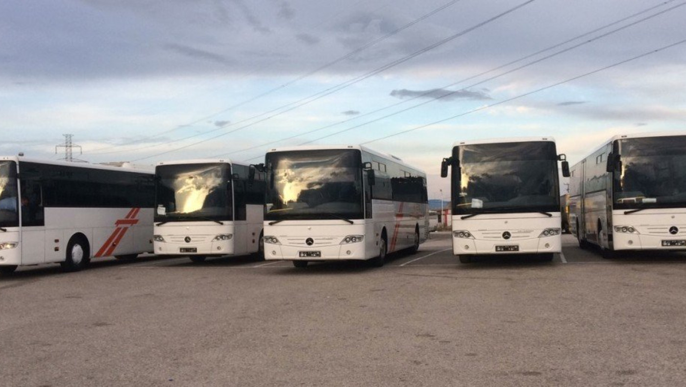 Πορεία διαμαρτυρίας με κομβόι λεωφορείων στο κέντρο της Θεσσαλονίκης