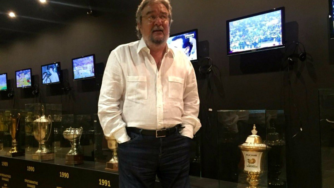 Μητρούδης: «Ο Καρυπίδης ακούει πολλά και θέλει την εμπιστοσύνη των Αρειανών»