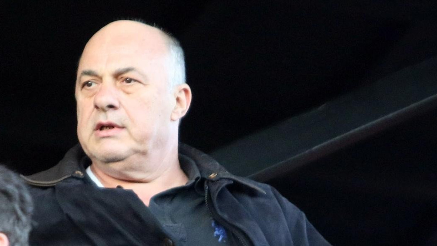 Μπέος: «Δεν μας χ@@@@ς ρε Νταλάρα»