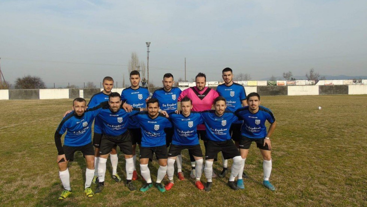 Με Τοπουζίδη και 9 ανανεώσεις, η Γερακαρού