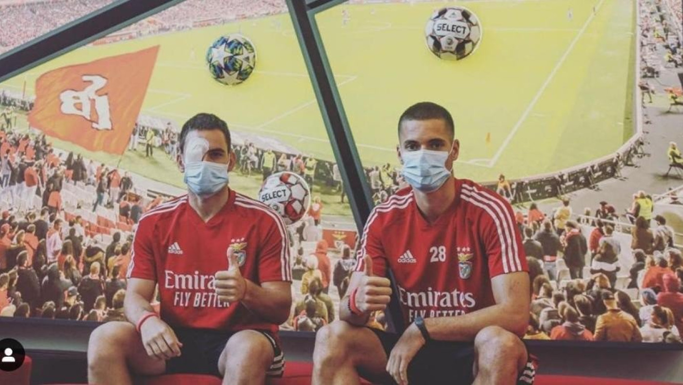 Μπενφίκα: Με μπαταρισμένο το μάτι ο Ζίβκοβιτς μετά το ντου των οπαδών!