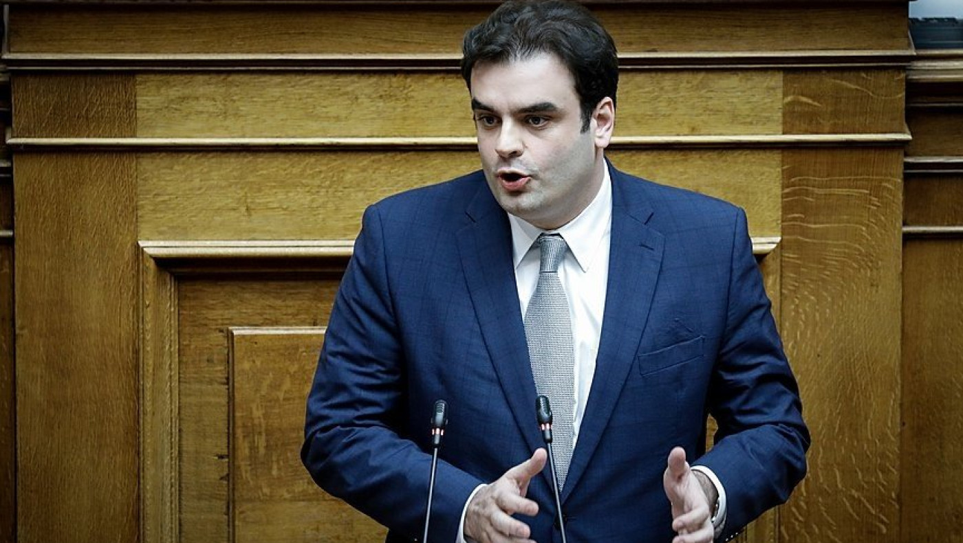 «Ο ΑΦΜ θα γίνει ο νέος προσωπικός αριθμός και στις ταυτότητες!»