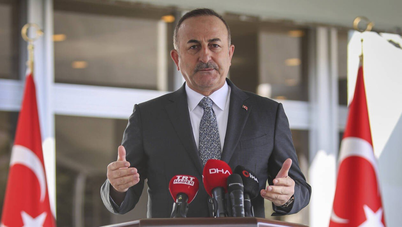 Πρόκληση Τσαβούσογλου: «Η Αγία Σοφία ανήκει στην Τουρκία»