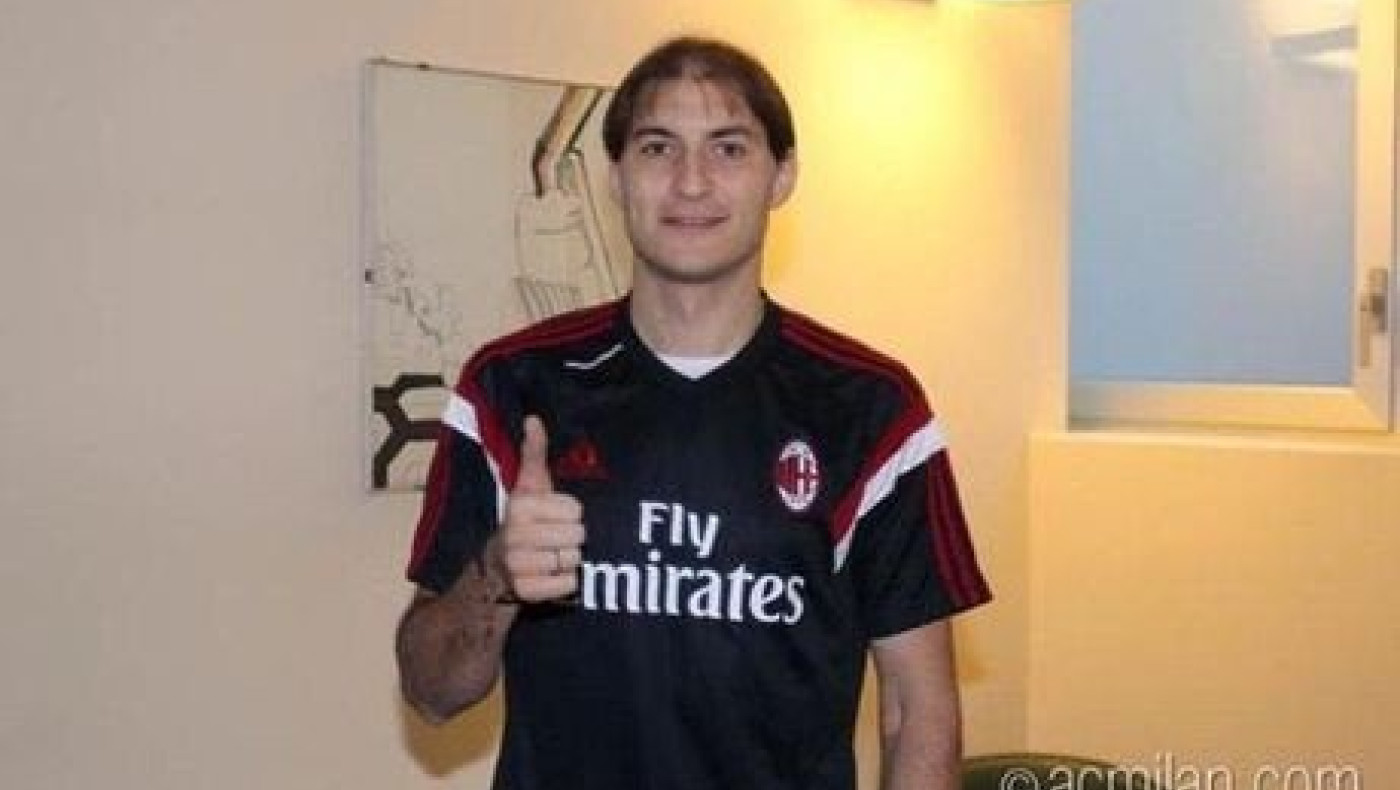 Ενίσχυση με Παλέτα για τη Μίλαν