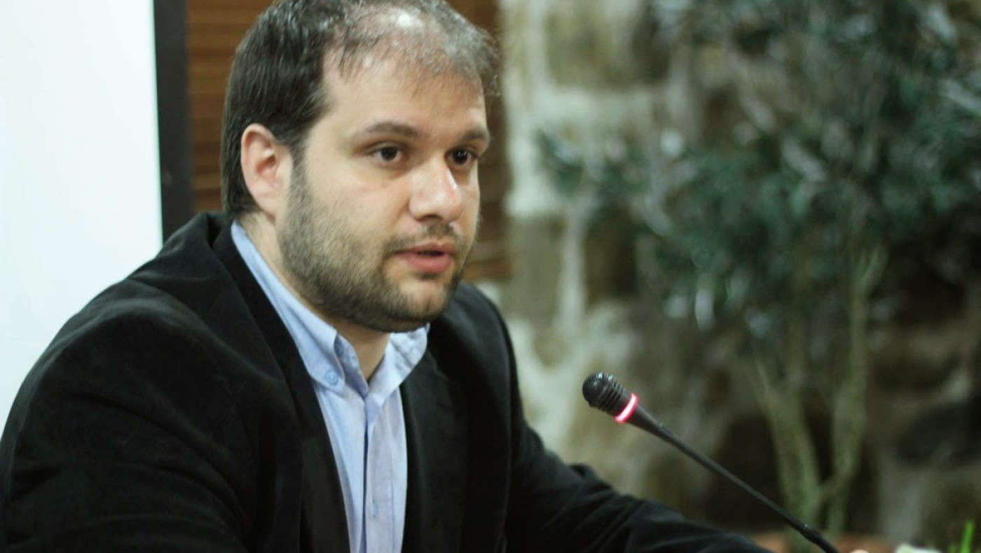 «Η συνοδεία Μαρινάκη γελούσε ειρωνικά και κορόιδευε τον κόσμο» (audio)