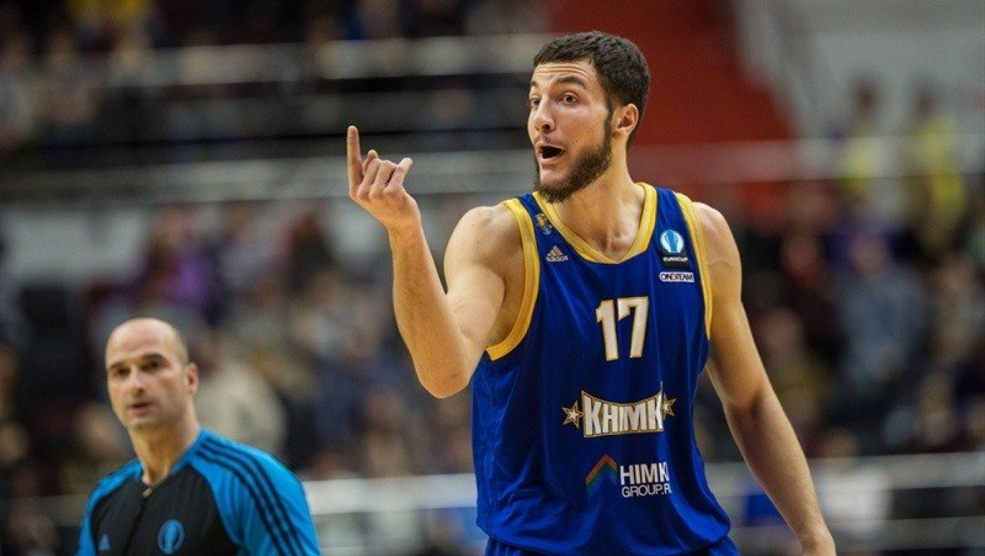 Στους Νάγκετς ο Λοβέρν