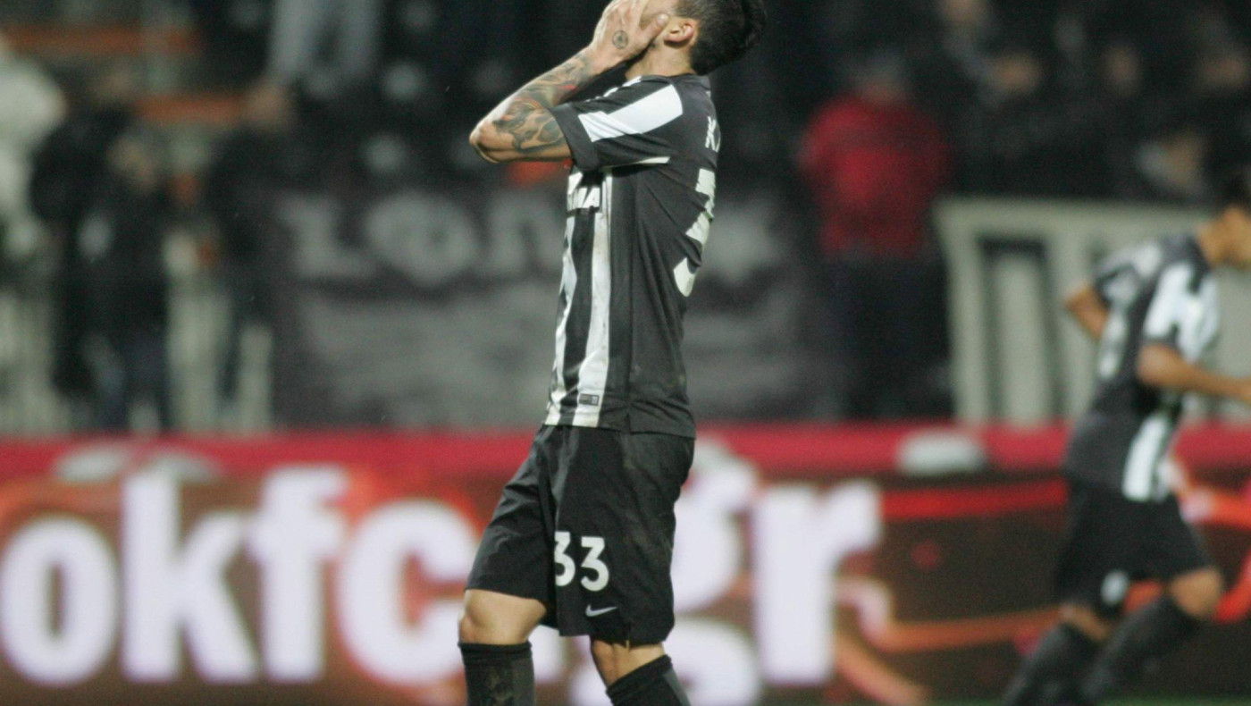 Ο φονιάς «χτύπησε» νωρίς,  ο κόουτς «ξύπνησε» αργά