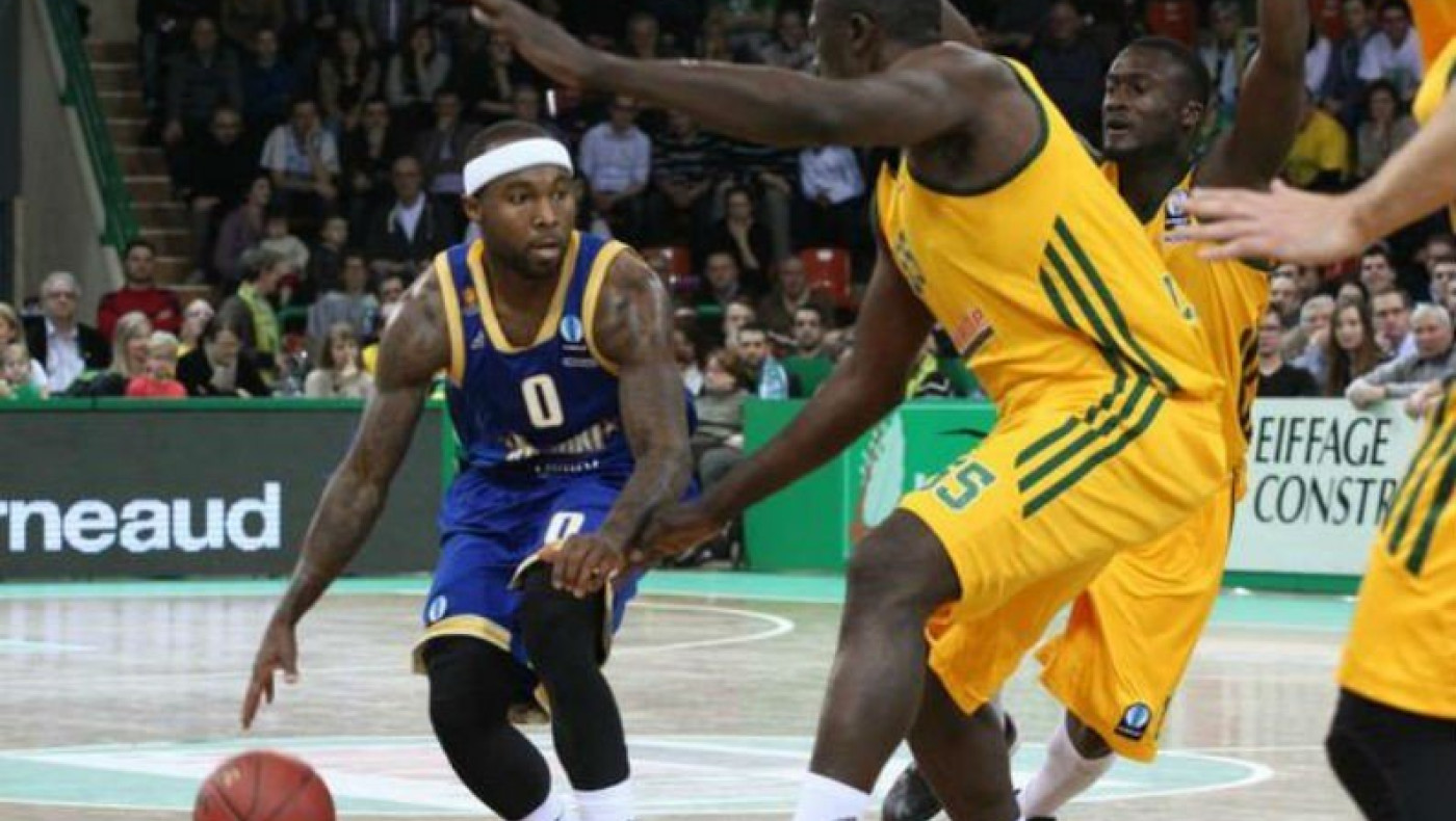 Διπλό πρωτιάς για Χίμκι