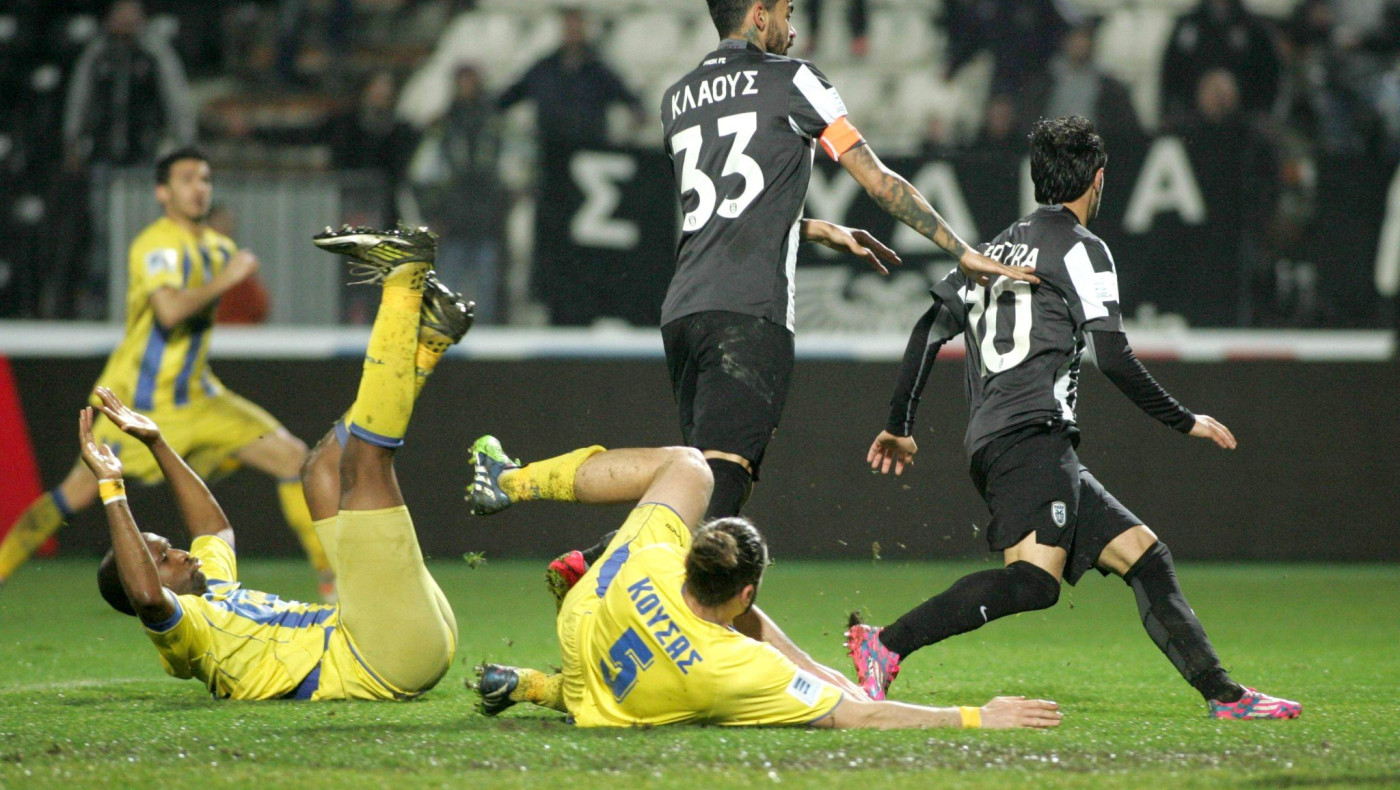 Μαθήματα αυτοχειρίας παραδίδει ο ΠΑΟΚ