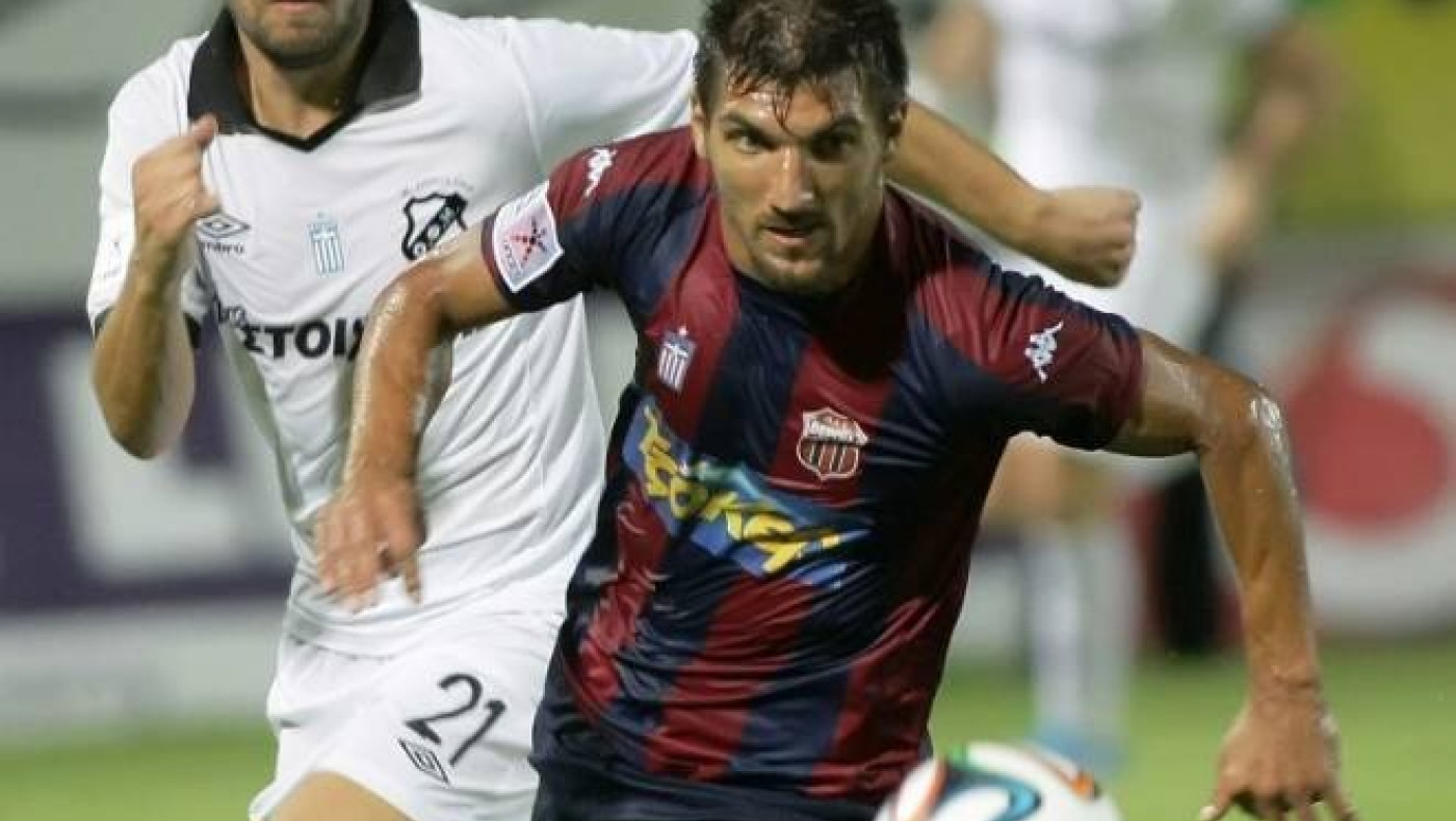 Βέρτζος: «Οι διαιτητές κλέβουν το ψωμί μας»