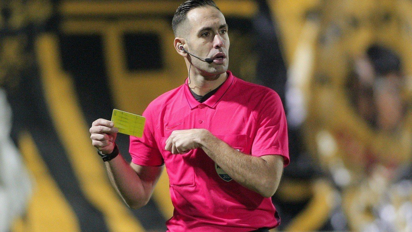 Προπαγάνδα αθλίων και ηλιθίων με… σικέ επίθεση στον Παπαπέτρου