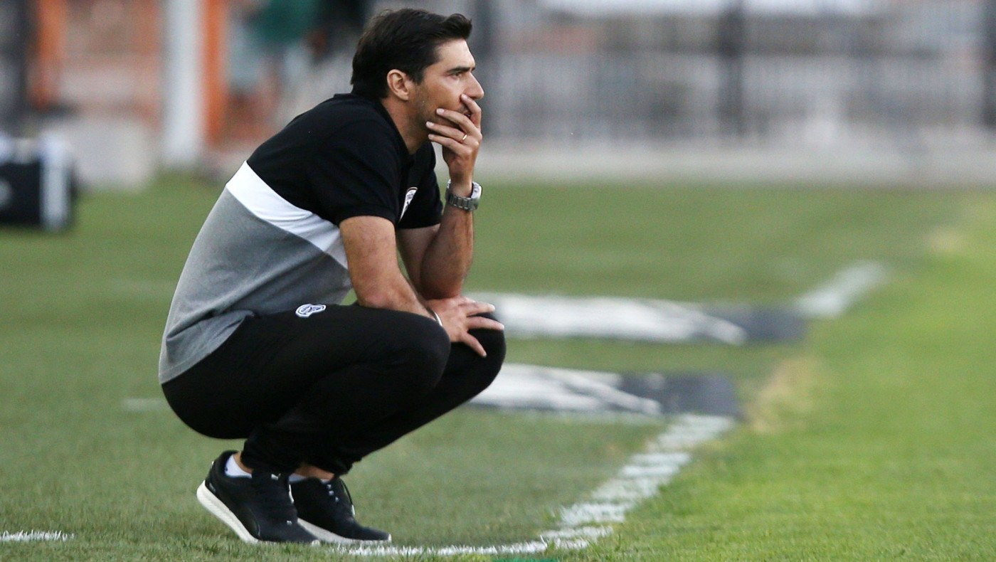 Φερέιρα σε παίκτες: «Στο κάτω κάτω, στο γήπεδο πήραμε ακόμη 7 βαθμούς...»