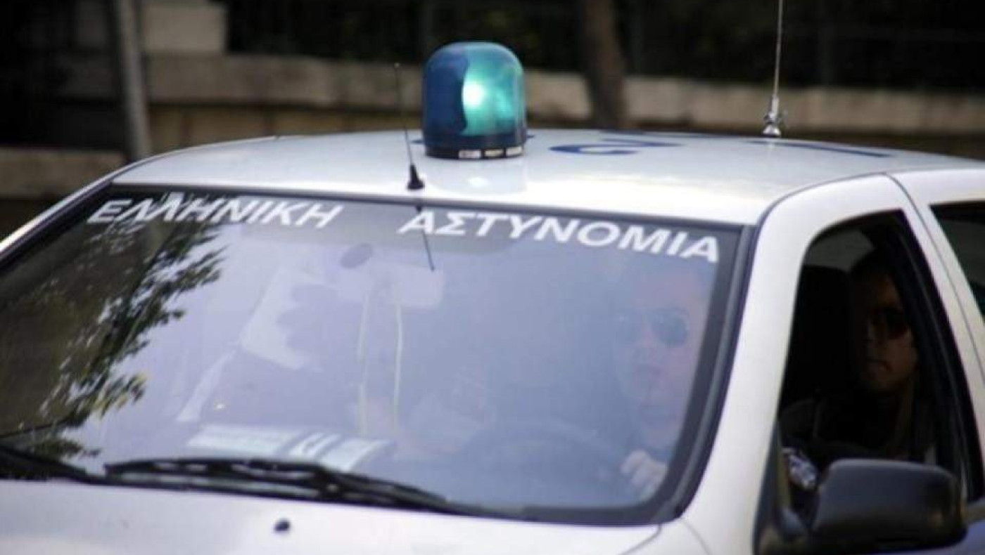 Μοτοσικλέτα παρέσυρε πεζό στο κέντρο της Θεσσαλονίκης