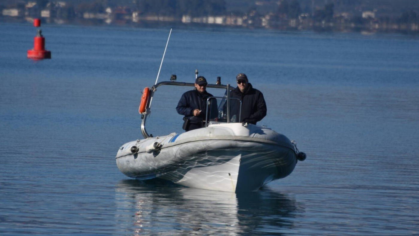 Θεσσαλονίκη: Ανατροπή λέμβου σε θάλασσα περιοχή του Αγγελοχωρίου