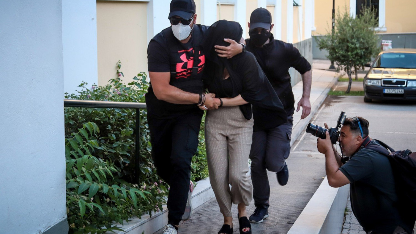 Επίθεση με βιτριόλι: Νέα έρευνα στο κινητό της 35χρονης με εντολή του ανακριτή