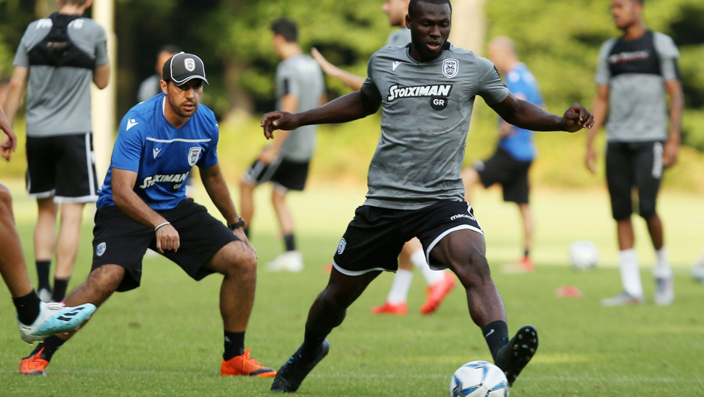 Σκόραραν Εσίτι και... Φερέιρα!