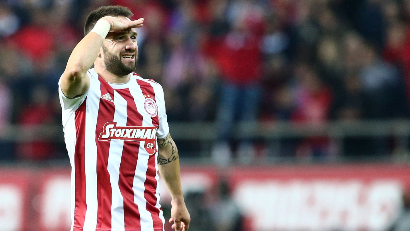 Με Βαλμπουενά ο Ολυμπιακός απέναντι στον ΠΑΟΚ