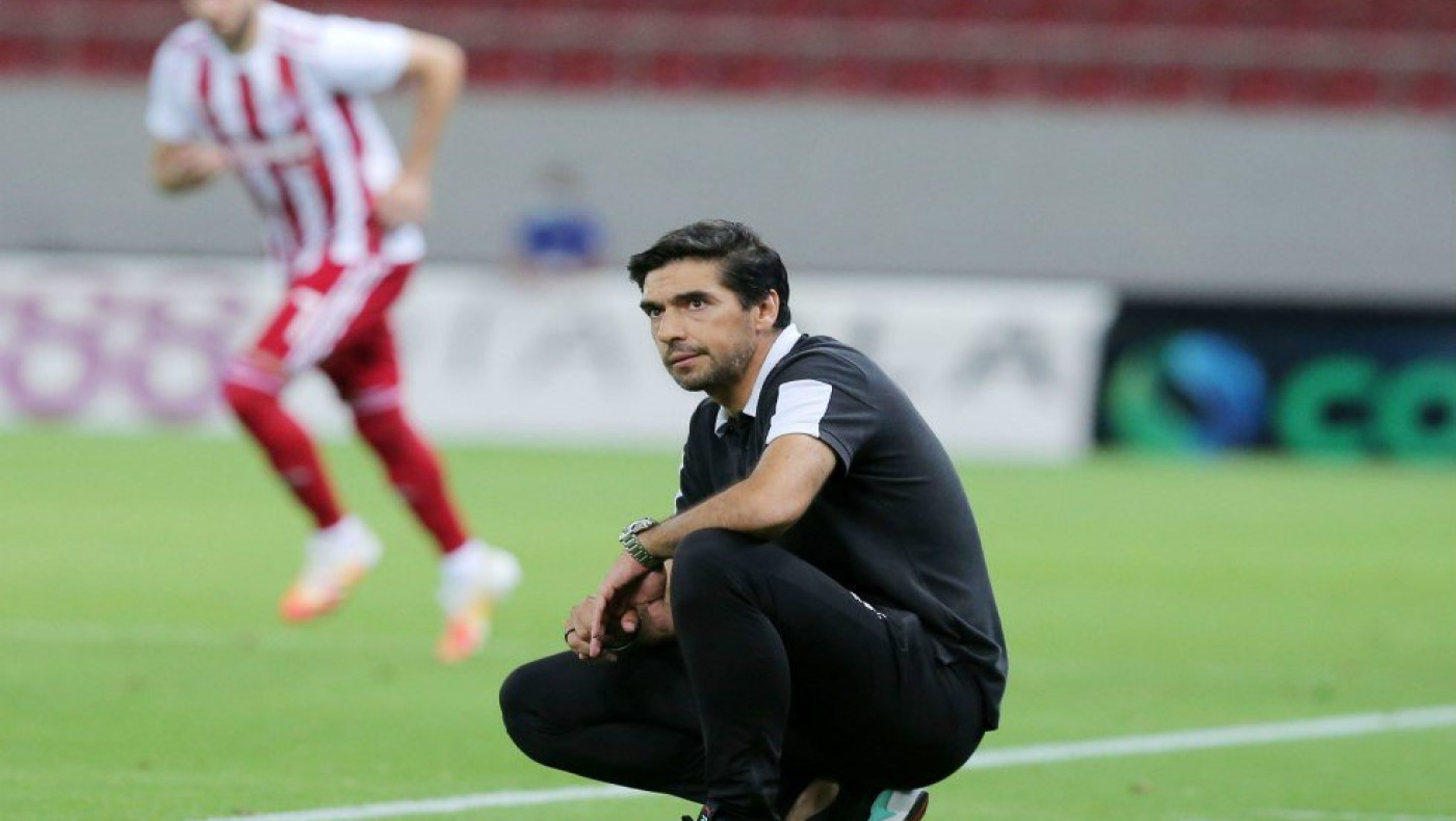 Αμπέλ, τον Τζόλη γιατί τον έβγαλες;