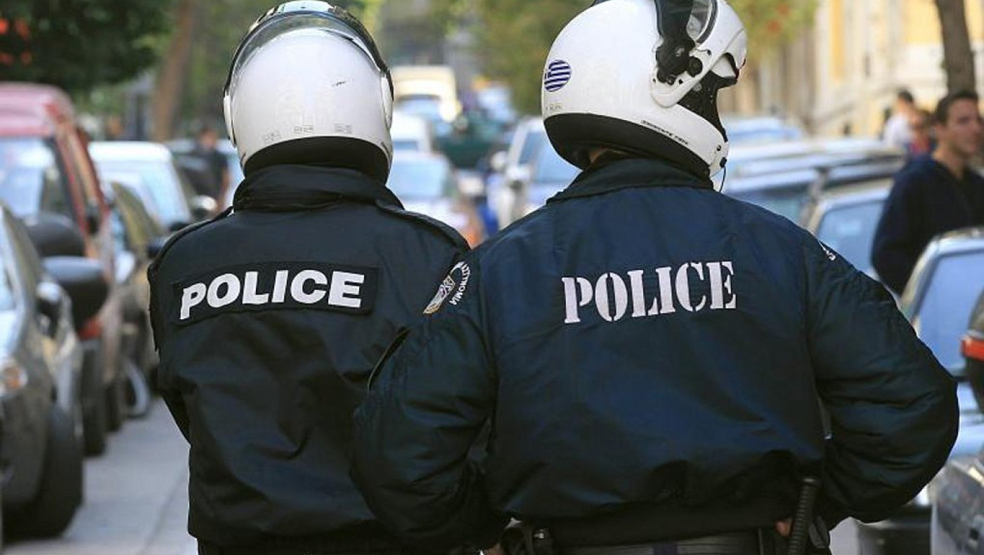 Αναβλήθηκε η δίκη του δεύτερου αστυνομικού της Βουλής που κατηγορείται για ενδοοικογενειακή βία