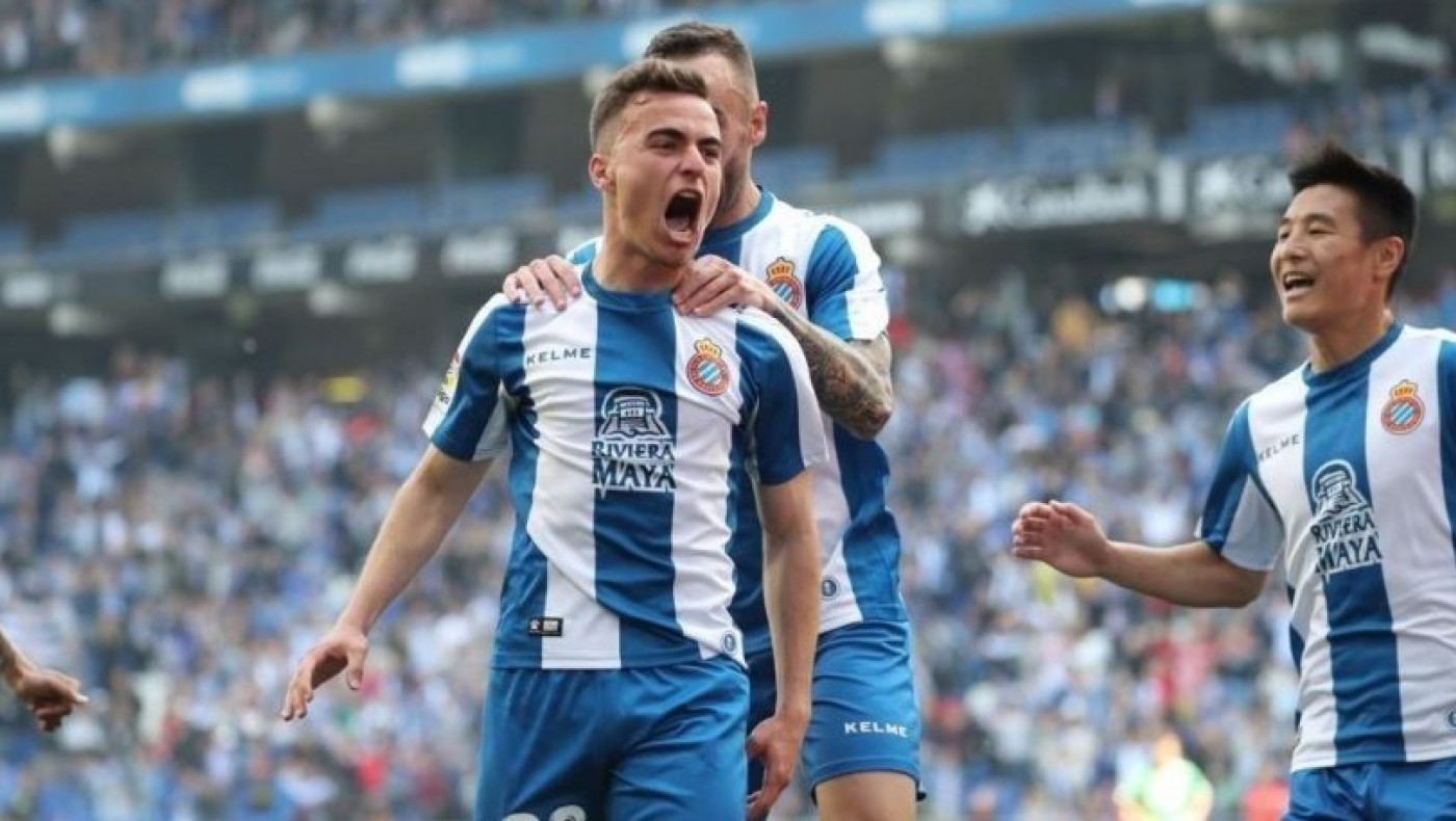 Με το μαχαίρι στο στόμα…