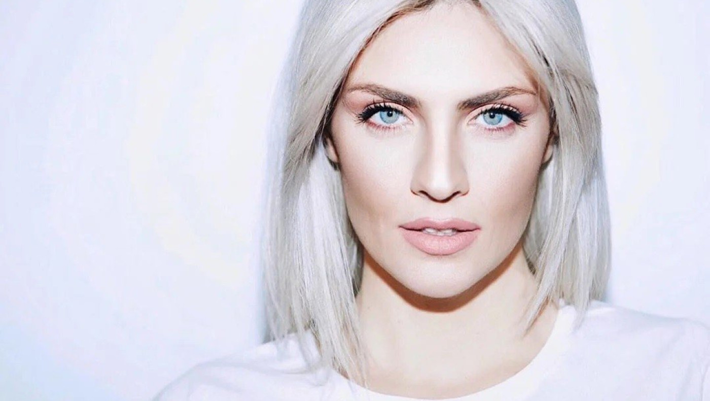 Αυτή είναι η νέα και πολύ εντυπωσιακή σύντροφος του Μαυρίδη