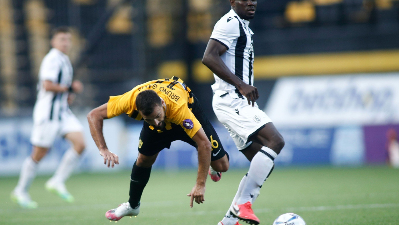 Γνωρίζει την αποθέωση στη Νιγηρία ο Εσίτι