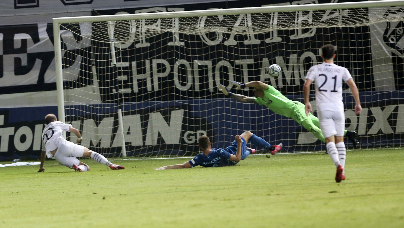 Τρίτη φορά δέχεται δύο γκολ στο α΄ημίχρονο
