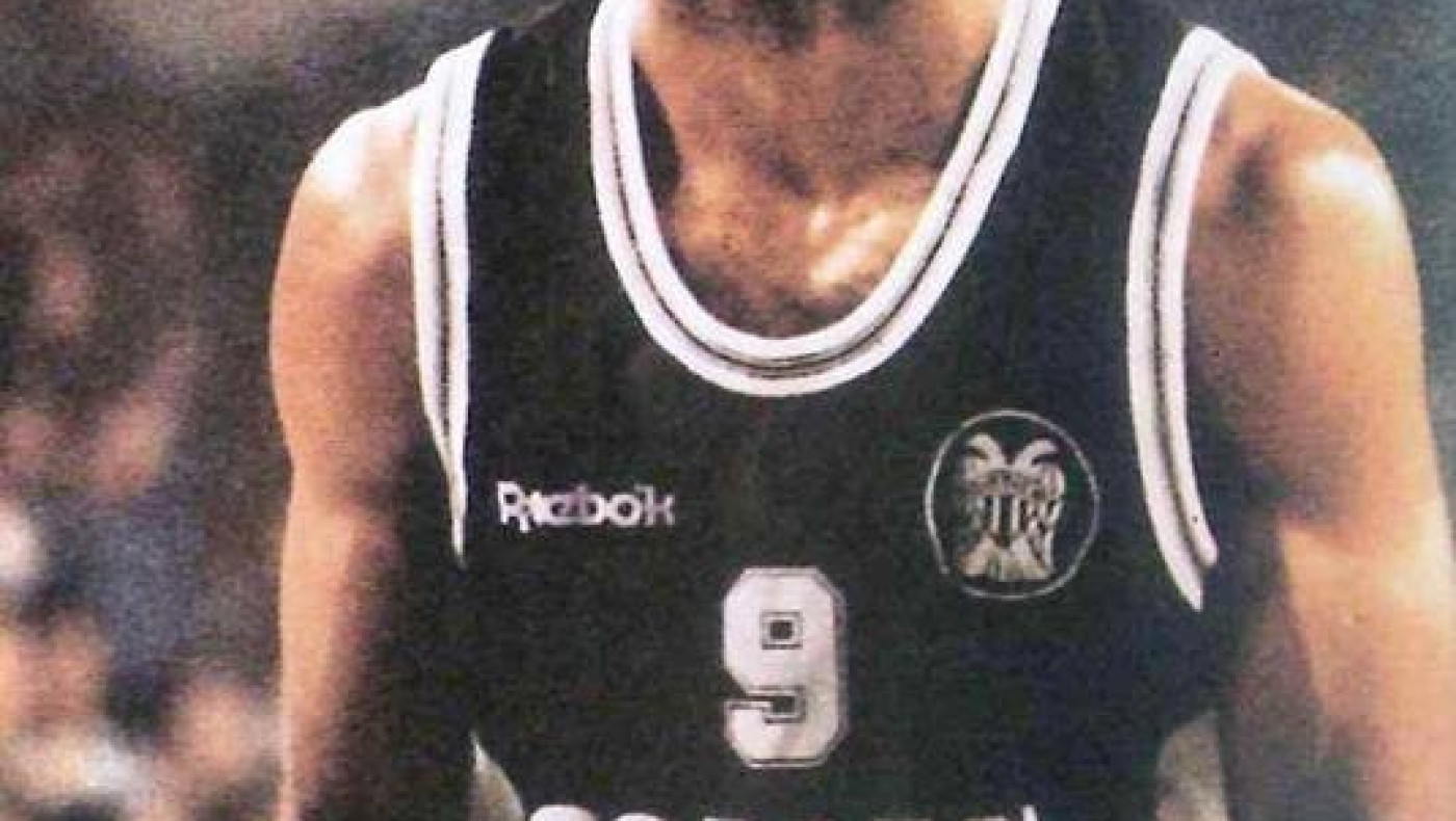 Ο Κεν Μπάρλοου στο νοσοκομείο με κορωνοϊο