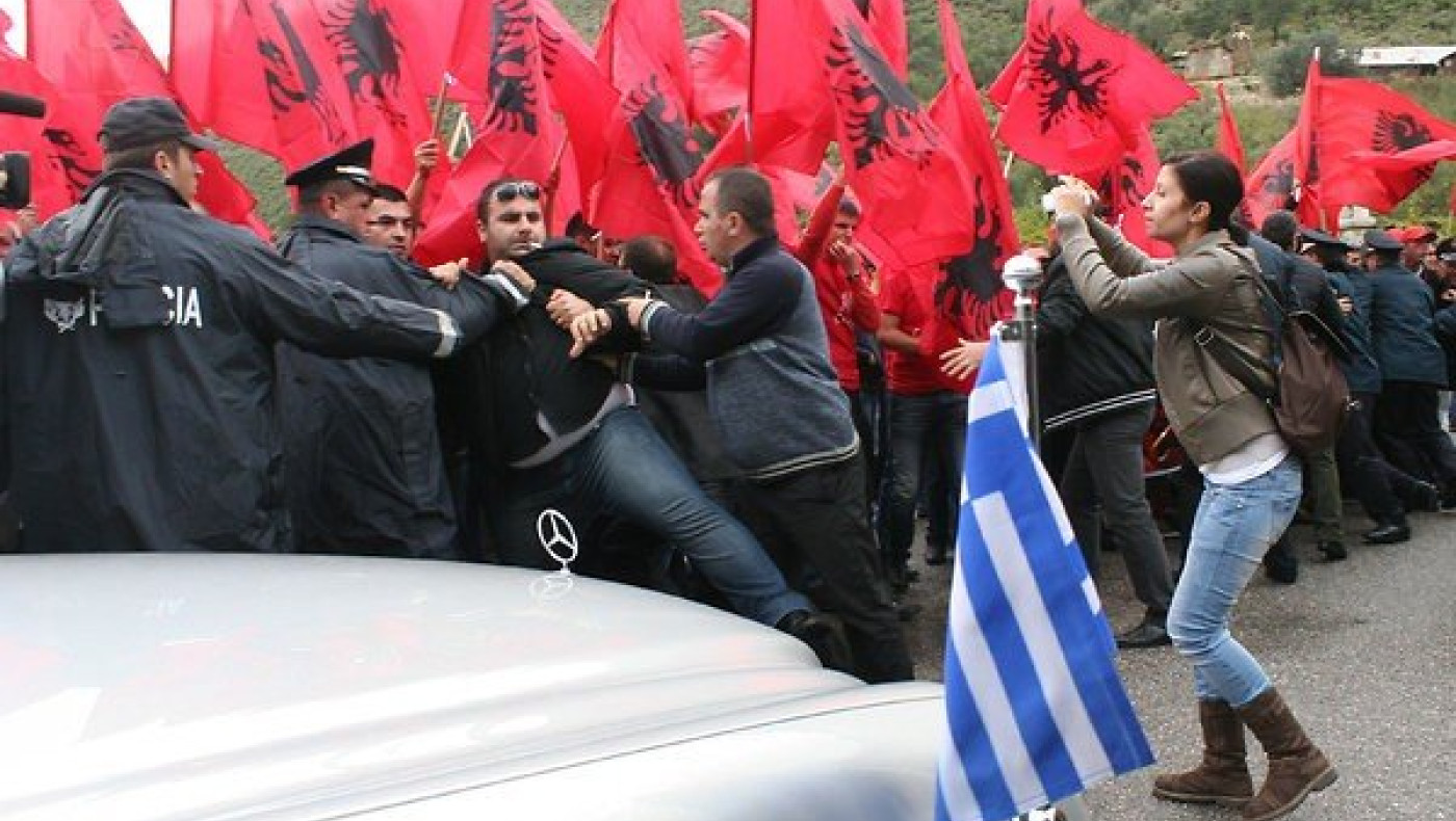 Αδιανόητο εθνικιστικό παραλήρημα: «Αλβανικά μέρη Κόνιτσα-Μέτσοβο»!