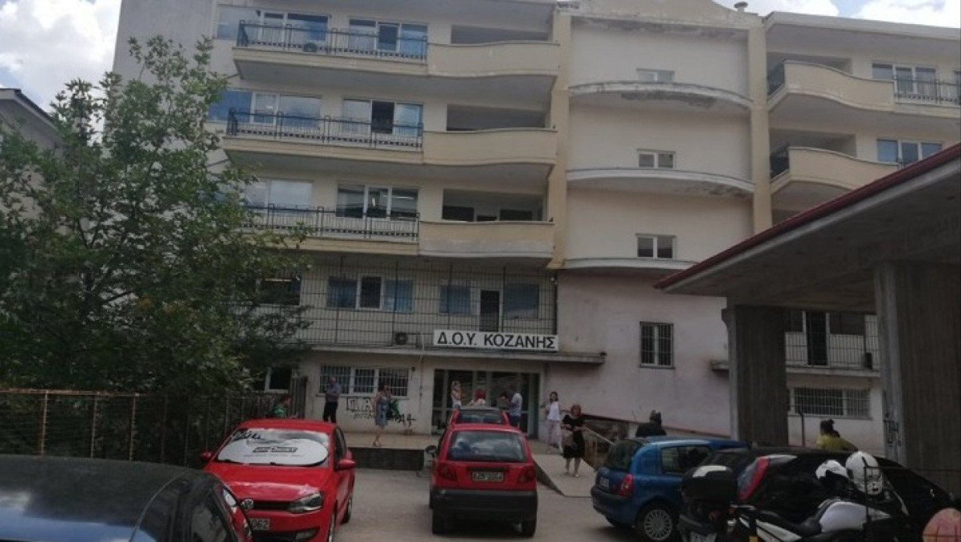 Επίθεση με τσεκούρι: Ψάχνουν απαντήσεις στο κινητό του δράστη 