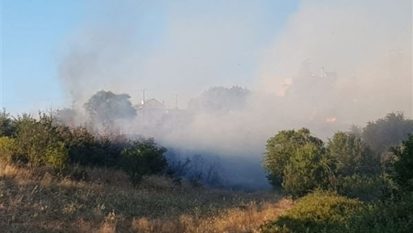 Ωραιόκαστρο: Φωτιά κοντά σε κατοικίες